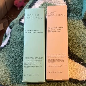 Sun‎ + Moon Nice To Mask You Clay Facial & Just Bee-lieve Daily Exfoliator Set